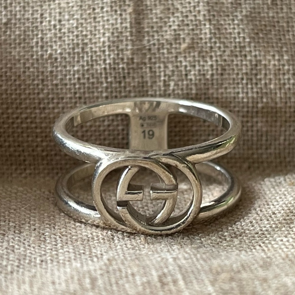 Gucci Interlocking G Ring